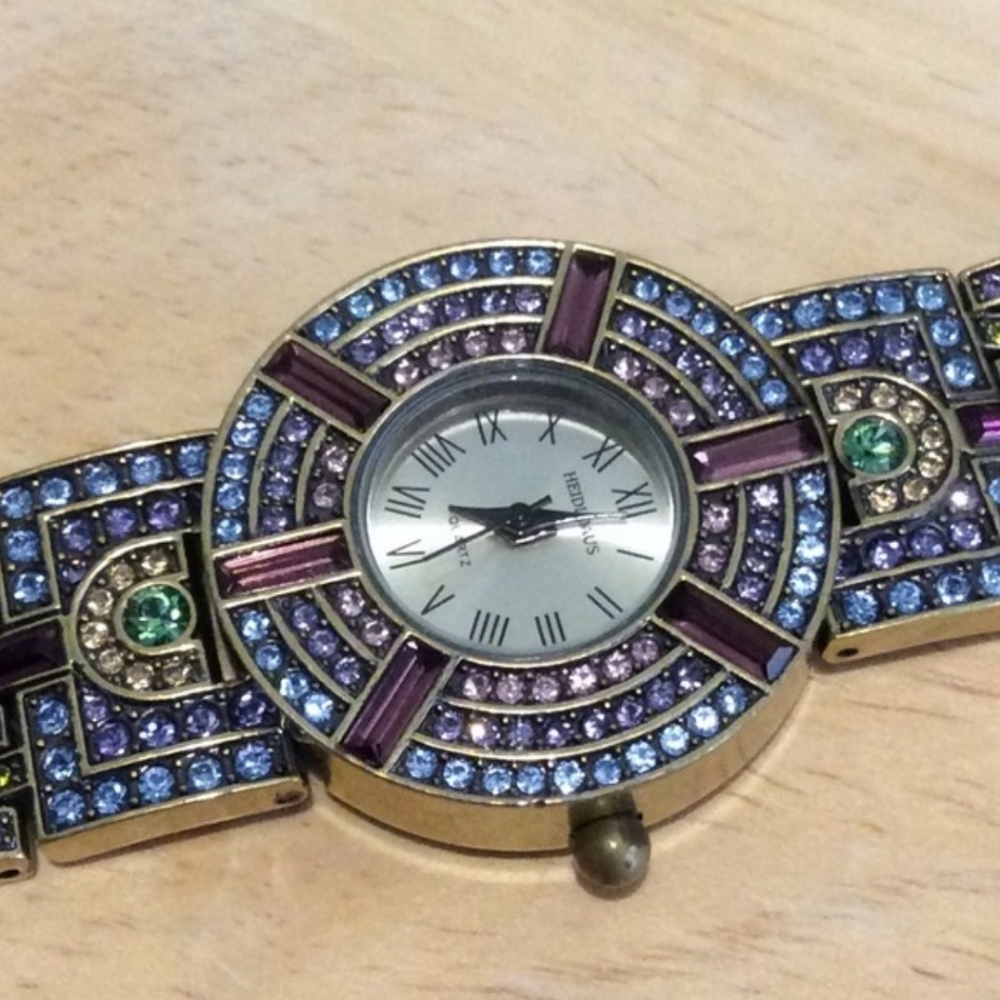 Heidi Daus Deco Art Multicolored Crystal Covered Womens Cuff Watch Vtg RARE - Picture 5 of 7